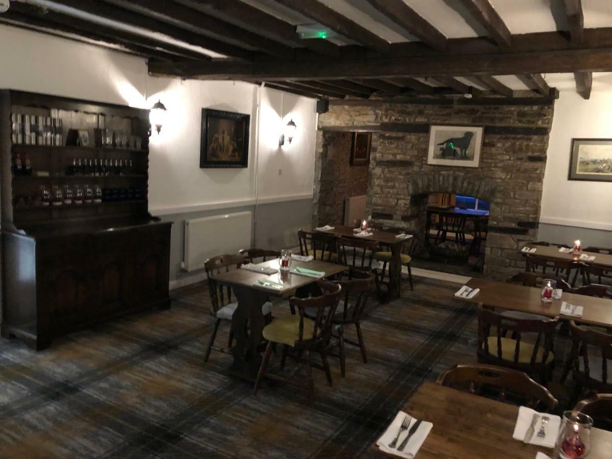 Hotel The Griffin Llyswen Brecon Exterior foto